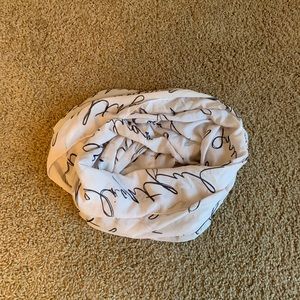 White infinity scarf with words